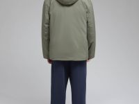 Утепленная куртка с капюшоном