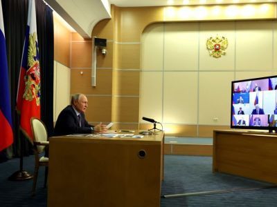 Владимир Путин : «Предстоит построить мост через реку Лену, мы давно об этом говорим»