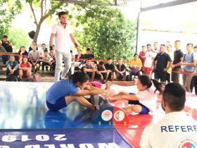 В Алмалыке состоялся турнир среди учащихся средних школ на Кубок Хокима