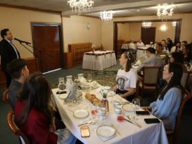 Шеф-повар Николай Атласов представил первый в Якутии туристический гастрономический сет