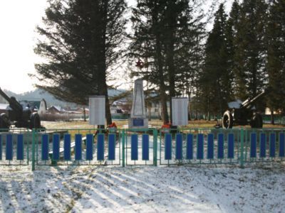 Обелиск погибшим воинам землякам в годы Великой Отечественной войны