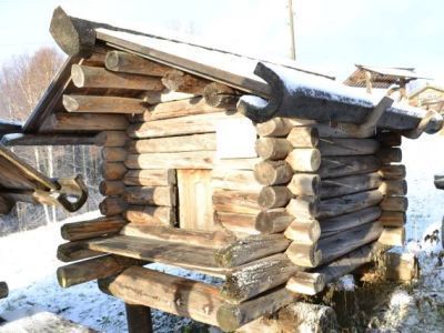 Амбар Толстикова  Н.А. из деревни Хорнемское Пинежского района Архангельской области