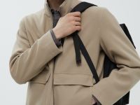 Куртка с накладными карманами