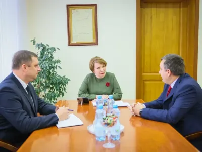 Вице-премьер Якутии и начальник ГУ Минюста РФ по Приморью обсудили взаимодействие органов юстиции