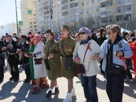 На площади Победы в Якутске станцевали «Осуохай Победы»