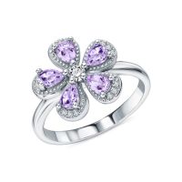 Серебряное кольцо с фианитами