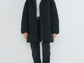 Утеплённая стёганая куртка с капюшоном, Черный