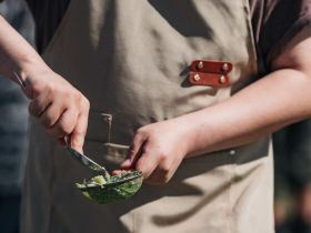 Фоторепортаж с фестиваля-конкурса «Полевая кухня» в Якутске