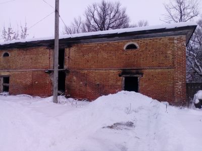 Памятник промышленной архитектуры XVIII в., здание бумажной фабрики «Красная Роза»