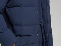 Утепленная куртка с капюшоном