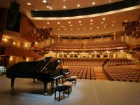 Концертно-театральный центр «Югра-Классик»