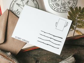 Открытка Дворникова А. "Лесные сокровища" светлая