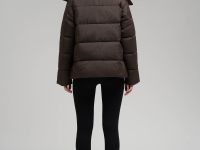 Куртка с искусственным утеплителем и водоотталкивающей пропиткой