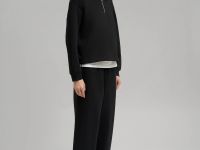 Толстовка свободного кроя из футера