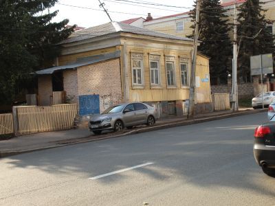 Дом Петровских