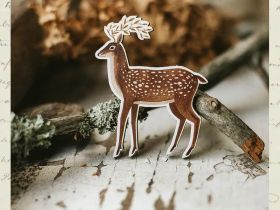 Деревянная брошка Дворникова А. "Олень"