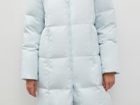 Стеганое пуховое пальто с капюшоном