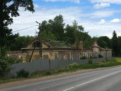 Корпус большой гостиный