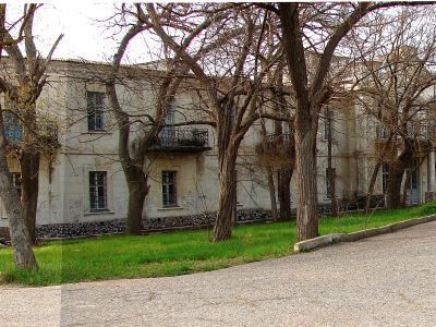 Гостиница  Мойнакской грязелечебницы (архитектор А.О. Бернардацци)