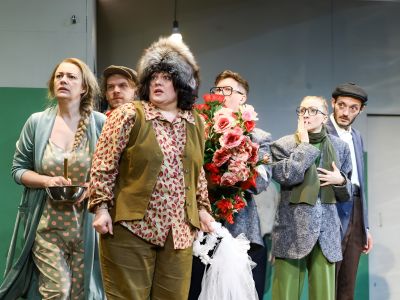 Билеты на Покровские ворота (Глобус) / Театр | Афиша | ИнфоТаймс