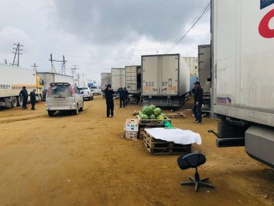 Привлекли к административной ответственности торговцев овощами и фруктами в Якутске