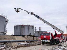 На Якутской ГРЭС-1 прошли учения по тушению пожара и ликвидации последствий ЧС