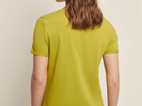 Футболка полуприлегающего силуэта