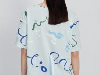 Футболка с абстрактным принтом