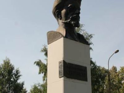 Бюст Я.М. Свердлова