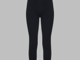 Спортивные легинсы из трикотажа с антибактериальной пропиткой