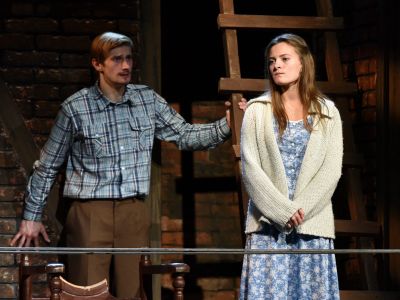 Билеты на Старый дом (Русский драматический театр) / Театр | Афиша | ИнфоТаймс