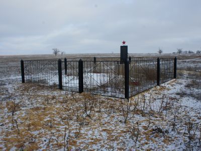 Стела погибшим воинам - односельчанам в годы Великой Отечественной войны