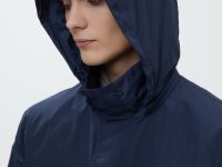 Ветровка с воротником-стойкой