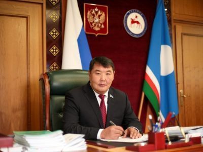 Спикер якутского парламента поздравил с Днем Конституции РФ