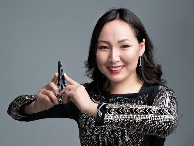 «Народная музыка — это наше сокровище»: этнопевица Надикан — о своем пути и планах на будущее