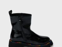 Ботинки для девочек