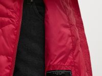 Стеганое утепленное пальто с капюшоном