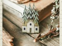 Деревянная брошка Дворникова А. "Домик"