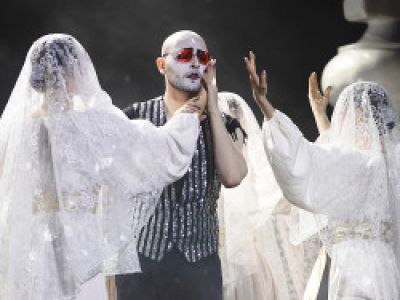 12 стульев. Фрик-кабаре