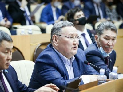 «Единая Россия» предлагает упростить механизмы контроля для российского бизнеса