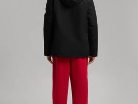 Куртка из мембранной ткани со съемной флисовой подстежкой