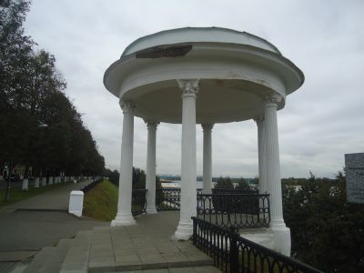 Губернаторская беседка