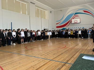 В Якутске наградили школьников-волонтёров, принимавших участие в фестивале детей с ОВЗ