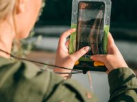 Водонепроницаемый чехол для телефона Aquasac Waterproof Phone Case Green