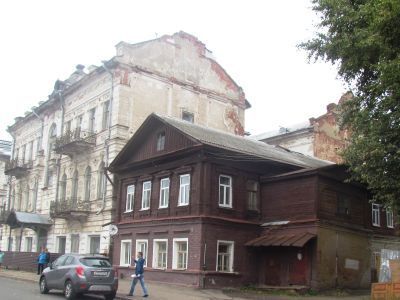 Памятное место, где находилась полотняная мануфактура Солодовниковых