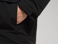 Утепленное полупальто с накладными карманами