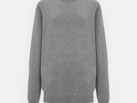 Джемпер с эластичным низом