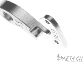 Держатель заднего переключателя "петух" Meta №55 фрезерованный (серебристый)