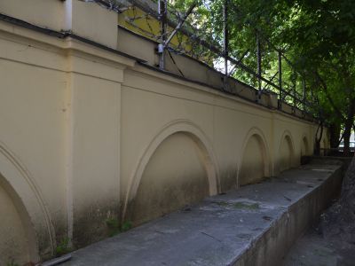 Каменная ограда, 1913 г., архитектор Ф.О.Шехтель