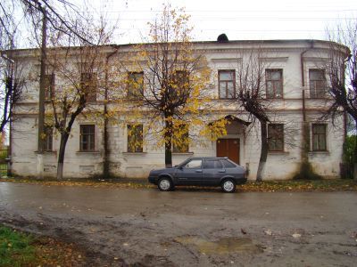 Здание бывшего народного училища